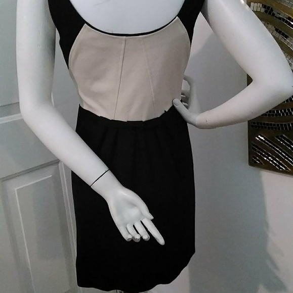 BCBG Sleeveless Cocktail Dress S Small - Picture 3 of 5